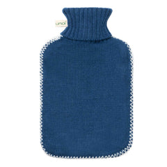 UMOI Öko Naturgummi Wärmflasche 1.8 Liter mit Strickbezug und weißen Nähten