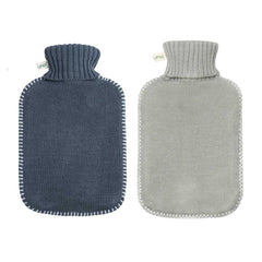 UMOI PVC Wärmflasche 1.8 Liter Strick Bezug mit weißen Nähten